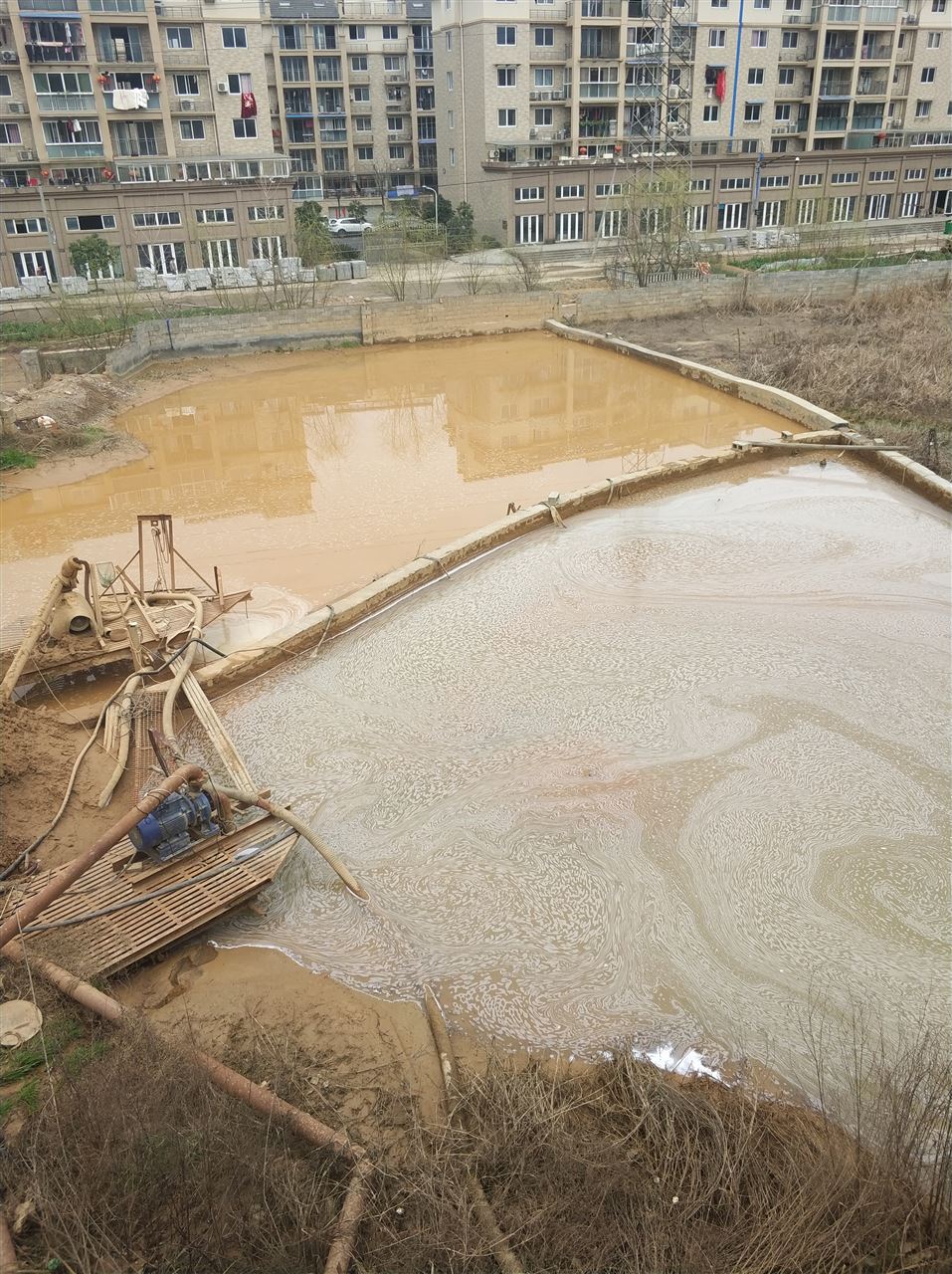 新河沉淀池淤泥清理-厂区废水池淤泥清淤
