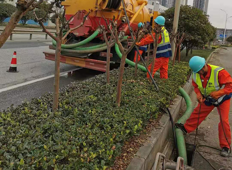 新河市政管道清淤